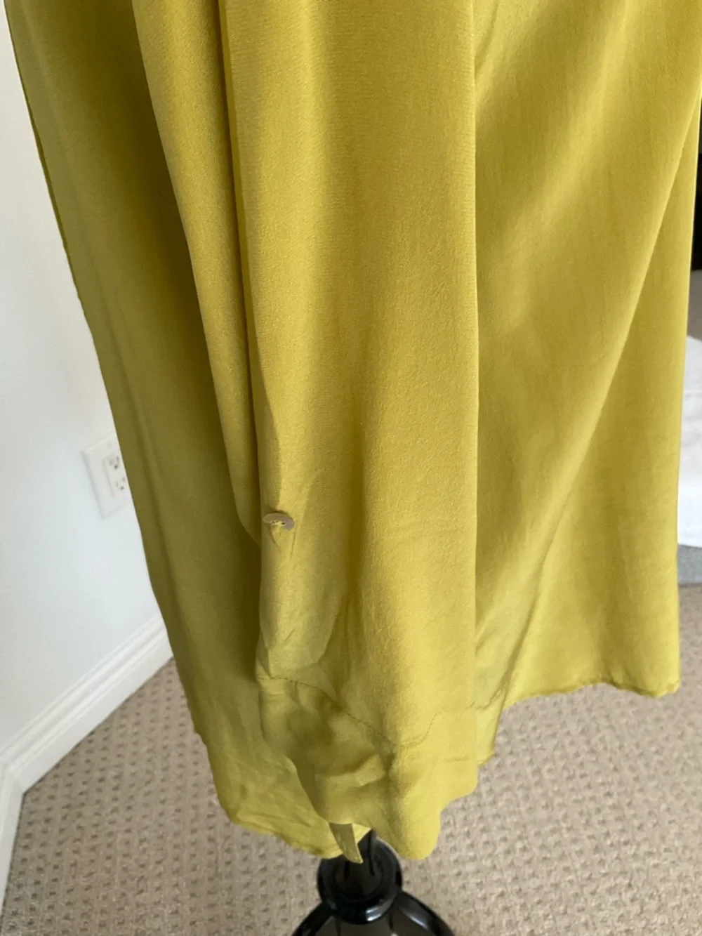 Anthropologie SILK BLOUSE Size Small GUC - Picture 3 of 6
